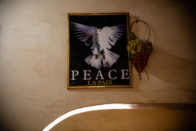 Au Burkina Faso, les larmes des femmes de militaires tués dans la lutte antiterroriste