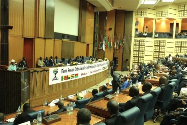 SANCTIONS CONTRE LE MALI : L’UEMOA sur le banc des accusés
