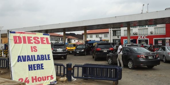 Pétrole : en Afrique, le risque de pénurie de carburants est-il réel ?