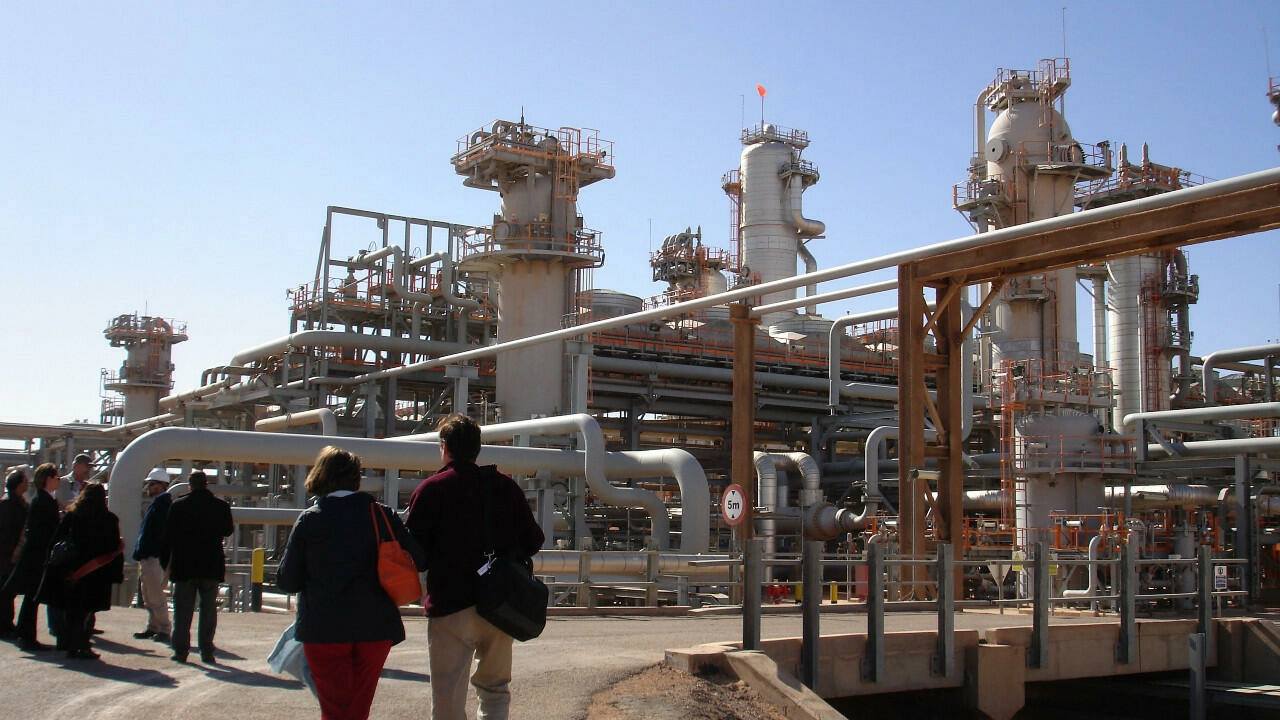 Algeria threatens to scrap gas contract with Spain amid tensions with Morocco