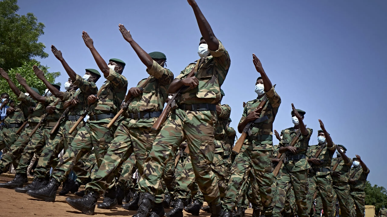 Mali: après le massacre de Diallassagou, comment sortir de l’impasse?