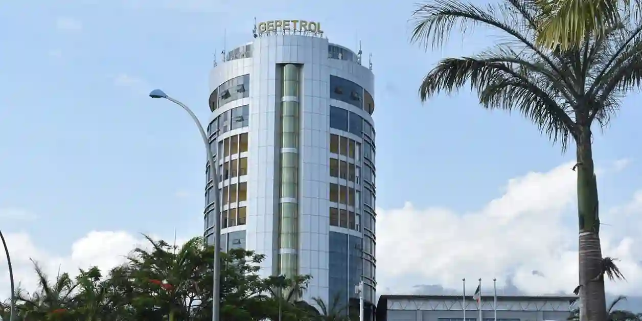 Pétrole : pourquoi les pays producteurs africains ressortent les projets de raffineries des cartons