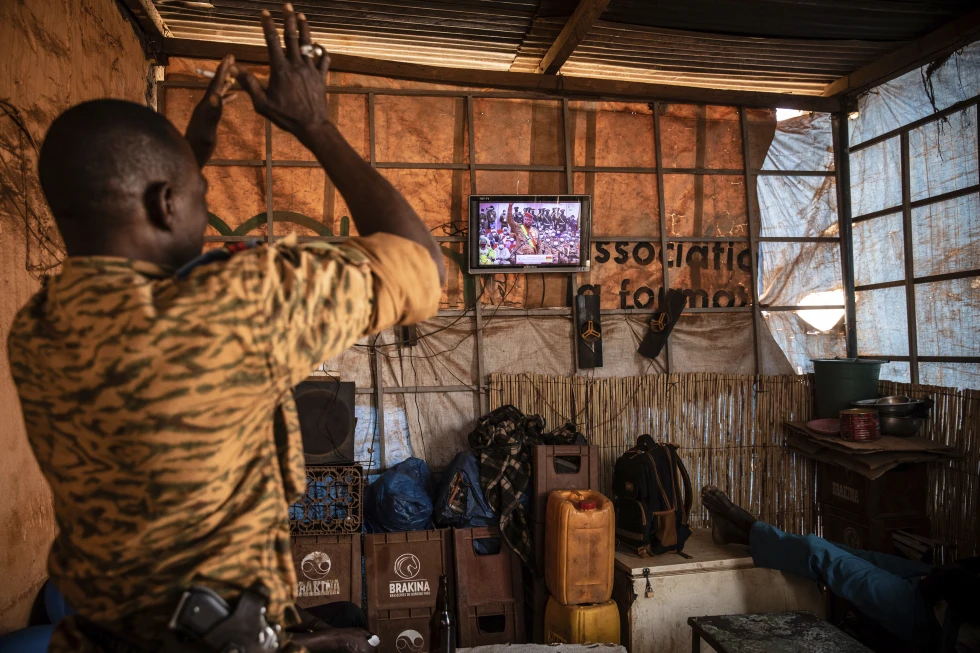 Burkina Faso suspends BBC and Voice of America after they covered a report on mass killings