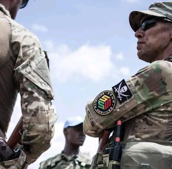 130 militaires russes lourdement armés ont débarqué à N’Djamena