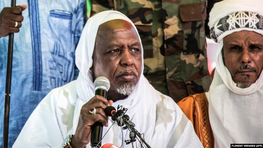 Incarcération d’un proche du célèbre imam malien Mahmoud Dicko