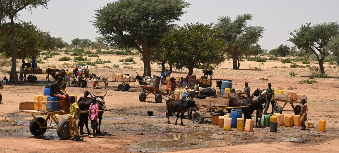 Attacks on civilians in Burkina Faso force thousands into neighbouring Niger