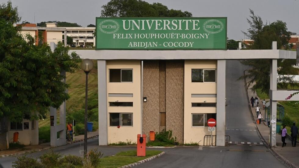 Côte d’Ivoire: les autorités annoncent la dissolution des syndicats étudiants