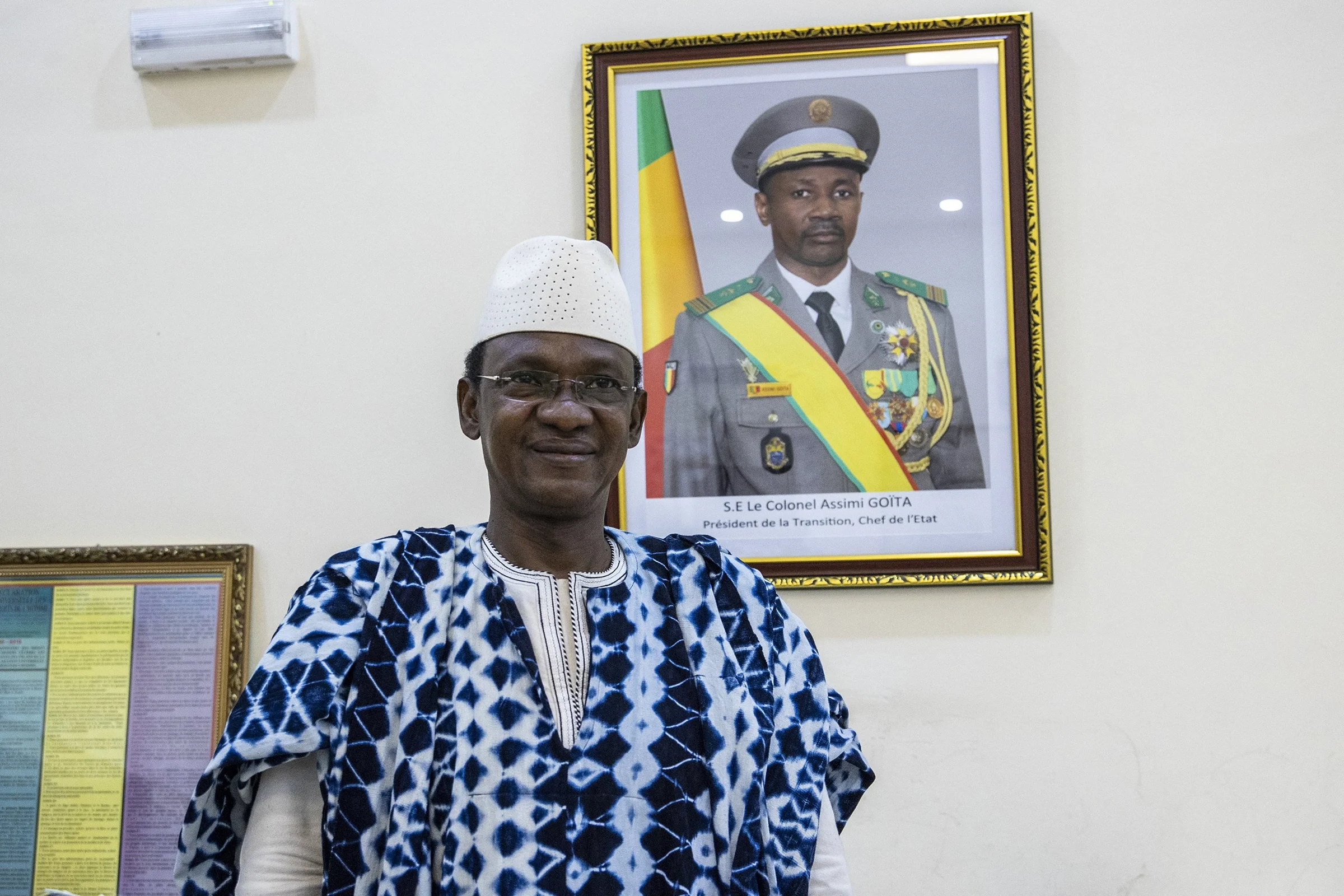 Mali : les soutiens de la junte ripostent après les propos incendiaires de Choguel Maïga